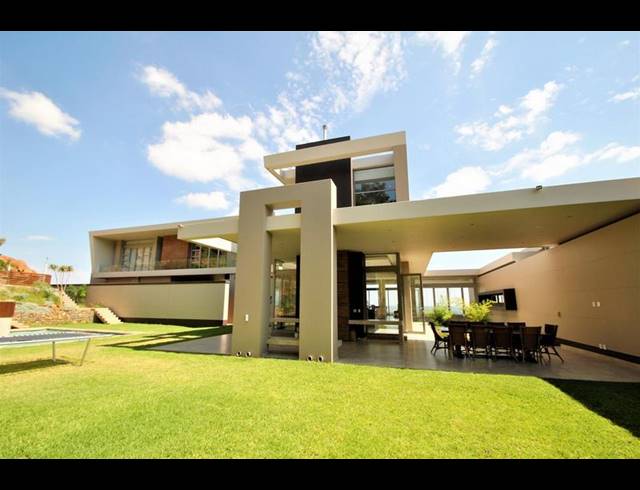 4 BEDROOM HOUSE FOR SALE IN BASSONIA